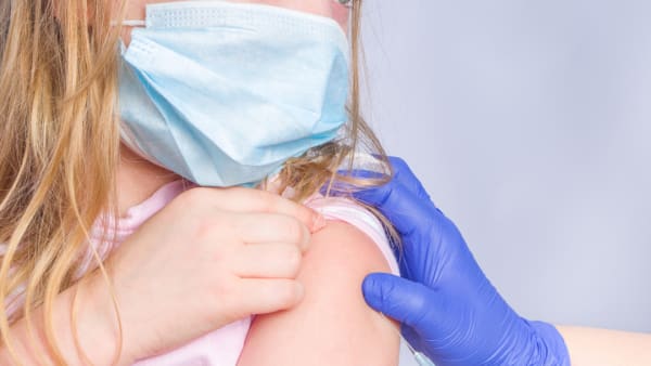 COVID-19 vaccinations in children with thyroid disease aged 5-11
